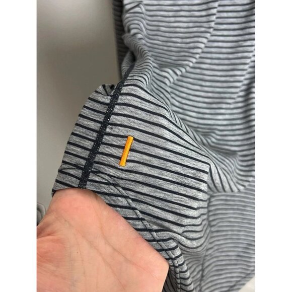 Lucy Gray Black Striped Long Sleeve Active Top Crew Neck Size Small Women’s - Picture 4 of 4